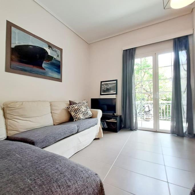 20' From The Airport,20' From The Center Of Athens Apartamento Exterior foto